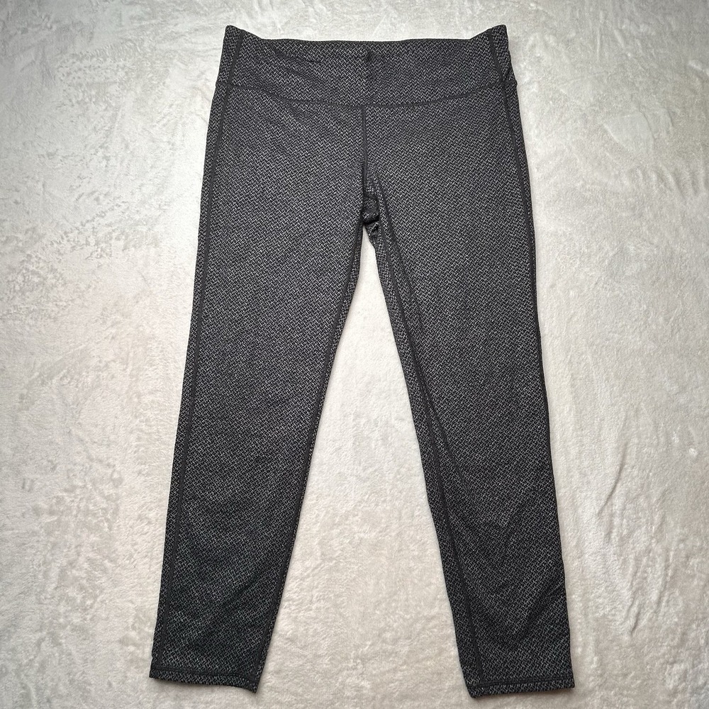 Athleta Chaturanga Capri Crop Leggings Womens Large Black‎ Geometric